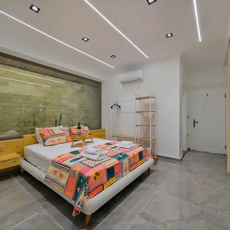 Valyrian Villa