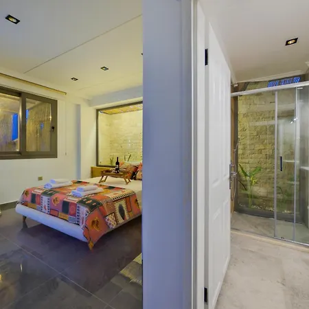 Valyrian Villa